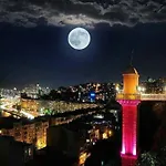 Izmir Center Family Apartments